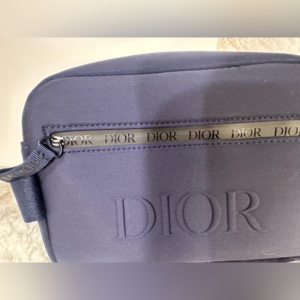 NIB Dior Men's Deep Blue Scuba Material Toiletry Dopp Kit - Picture 5 of 16